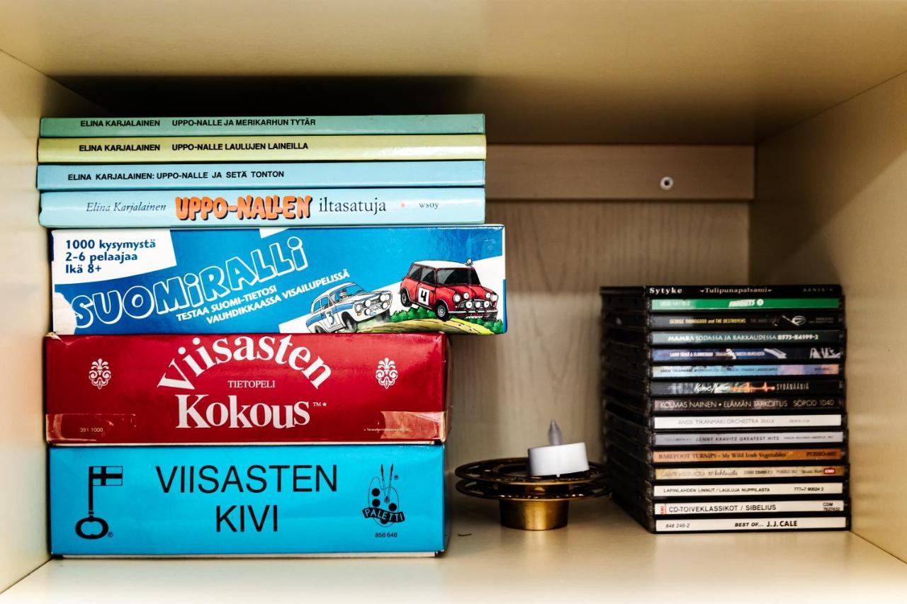 Mukava Saunallinen Kaksio Omalla Sisaeaenkaeynnillae Ja Ilmaisella Autopaikalla Kuopio Exterior foto